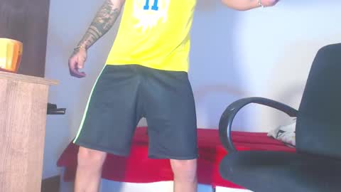 boy_master5 online show from March 8, 9:02 am