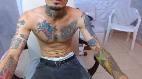 boy_tatto77 online show from May 1, 11:57 am