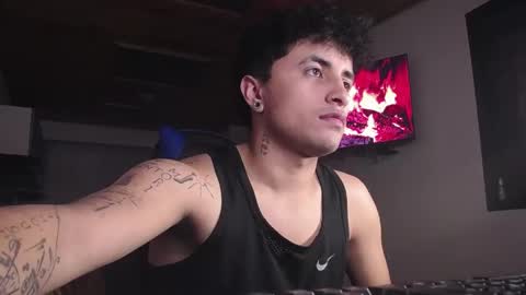 miguel  online show from May 26, 5:03 am