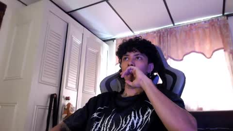 bra_c online show from May 27, 6:49 pm