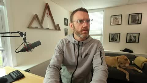 BradBronton online show from May 11, 4:37 pm