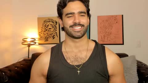 bradleymartin7 online show from May 11, 2:45 pm