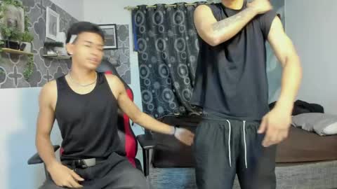 brandom_brook online show from April 30, 4:30 am