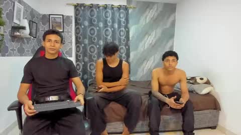 brandom_brook online show from May 4, 4:03 am
