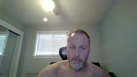 hey online show from April 30, 8:38 pm