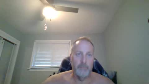 hey online show from August 6, 12:05 am