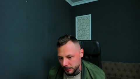 Brian online show from May 13, 4:09 am