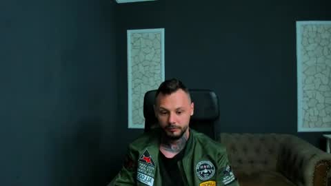 Brian online show from May 12, 3:04 am