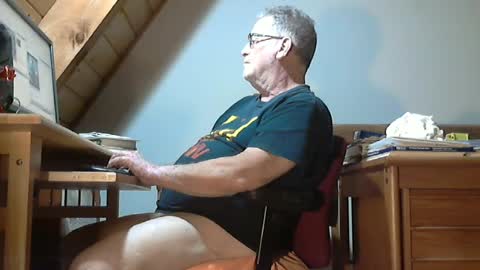brubar online show from July 23, 2:31 am
