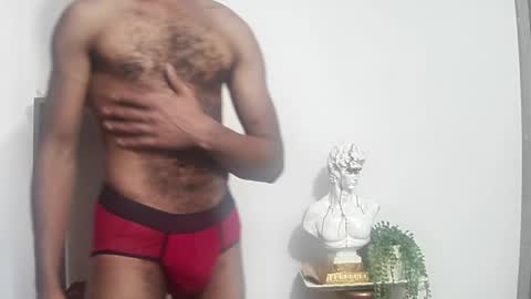bruce_1111 online show from May 24, 5:41 pm