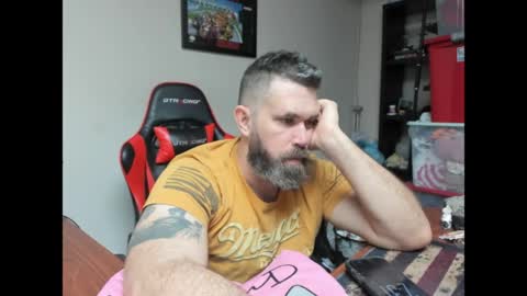 BRUTALMASTER1983 online show from May 9, 6:31 pm