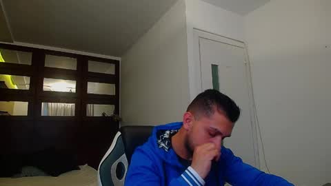 BryceReign online show from May 15, 5:37 am