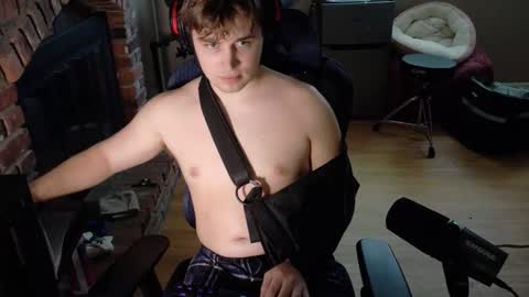 BubblebuttBdn online show from May 3, 10:56 pm