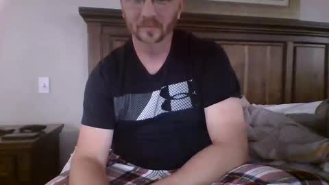 bueff online show from April 30, 11:53 pm