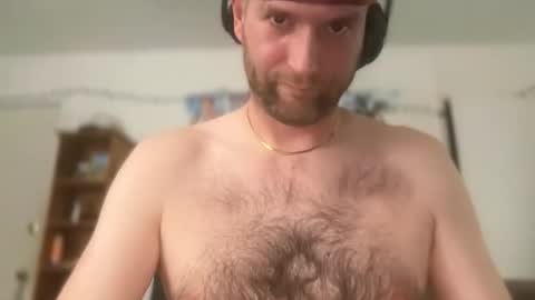 bumlover4567 online show from May 4, 9:49 pm
