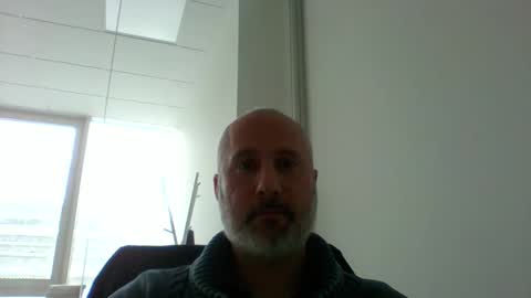 caldoski online show from May 6, 11:44 am