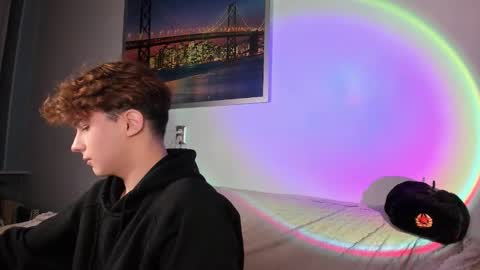 Call me Leo online show from January 21, 2:33 pm
