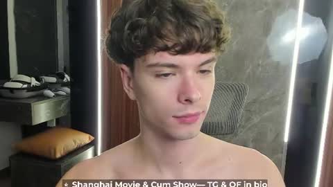 Hey I am Calvin  online show from July 13, 4:31 pm