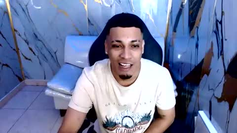 cam_xman online show from June 19, 1:05 pm
