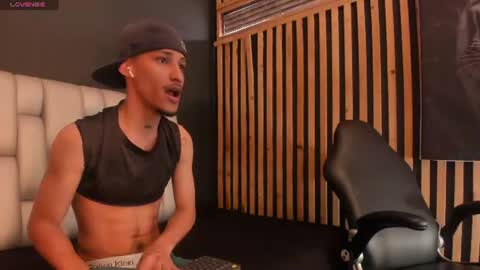 Camilo  online show from July 10, 8:10 pm