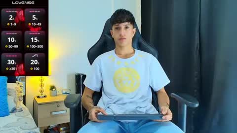 Camilo Bass online show from June 14, 1:36 am