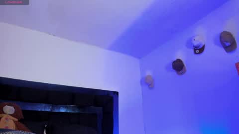 camilobernard online show from June 25, 3:31 am