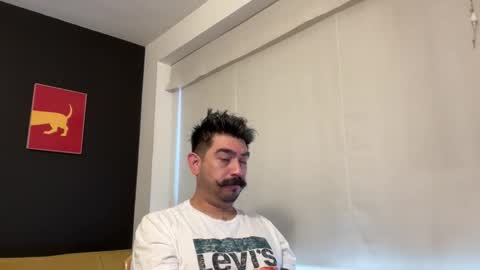 camm_27 online show from May 19, 12:33 pm