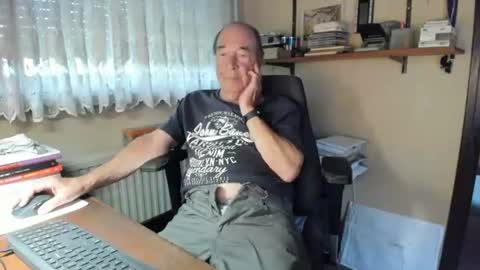 Cammee online show from July 30, 3:33 pm