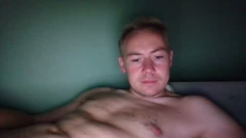 candy_boy_xoxo online show from July 13, 7:16 pm