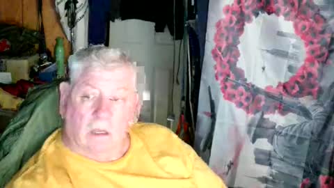 canoelicker69 online show from April 28, 4:22 pm