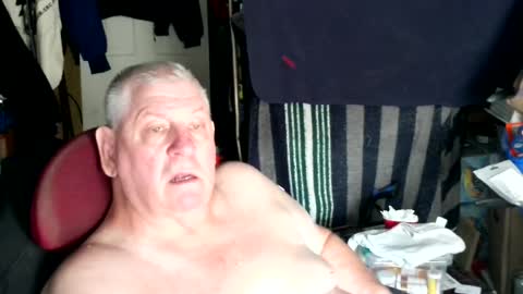 canoelicker69 online show from August 9, 1:39 pm