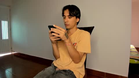 Carlos and Cristian  online show from July 15, 9:10 pm