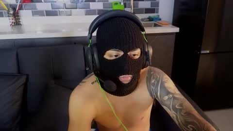 cash_master777 online show from May 19, 4:13 pm