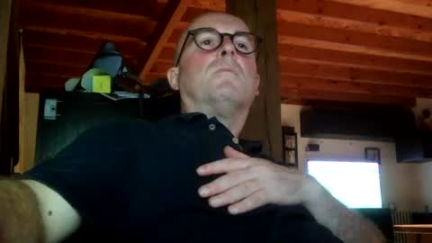 cb904200 online show from July 2, 8:48 pm