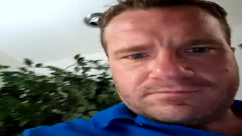 cdoggg415 online show from June 27, 8:39 am