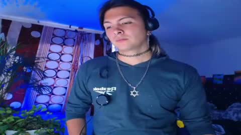 I am Valentinn online show from July 15, 10:16 pm