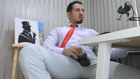 Cesar online show from May 4, 6:42 pm