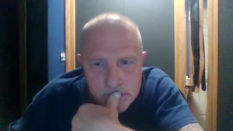 chadsters123 online show from May 20, 9:32 pm