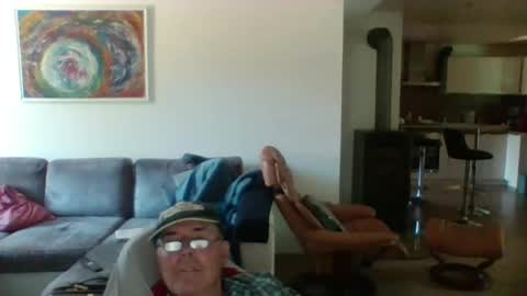 charles6064 online show from July 28, 10:23 am