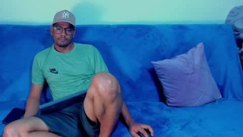 charlie_p_ online show from July 14, 4:05 am