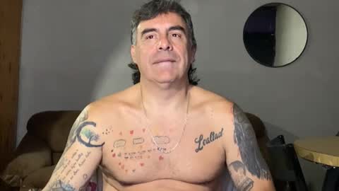 chato012 online show from May 9, 7:04 pm
