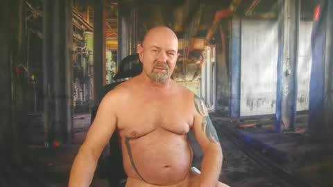 ChatToManlyGuy online show from June 17, 2:52 pm