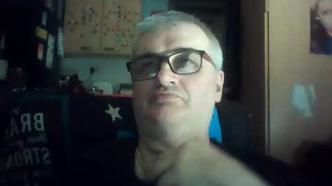 lee online show from May 9, 9:38 pm