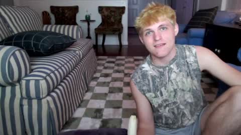 Crash Monroe online show from July 20, 2:40 am