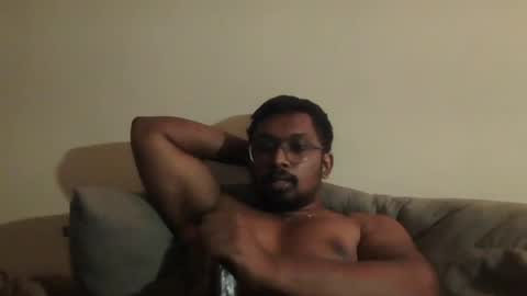 chennaibull1011 online show from June 21, 6:13 pm
