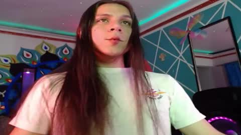 chico_explosivo online show from May 19, 1:56 am