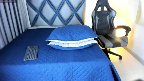Willix  online show from June 5, 6:52 am