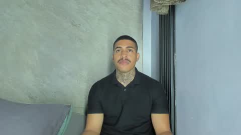 Chris  online show from June 10, 12:51 pm