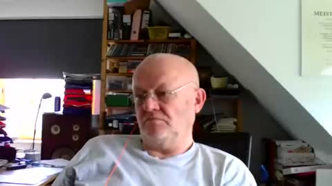 Chris online show from May 17, 11:39 am
