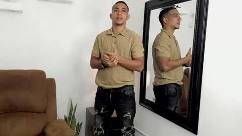 Chris online show from July 27, 1:56 am